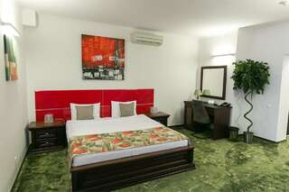 Гостиница Петровский Пассаж Воронеж ДЕЛЮКС С ОДНОЙ КРОВАТЬЮ-12