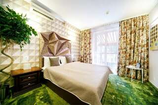 Гостиница Петровский Пассаж Воронеж ДЕЛЮКС С ОДНОЙ КРОВАТЬЮ (С БАЛКОНОМ)-10